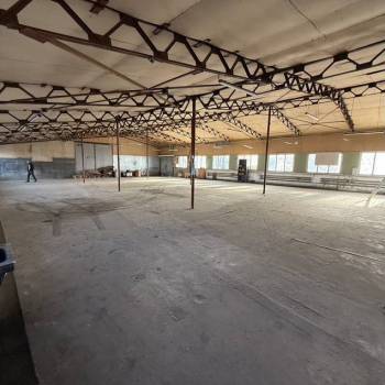 Сдается Нежилое помещение, 440 м²