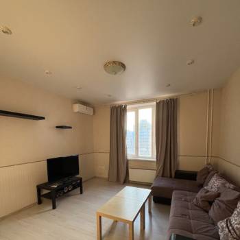 Сдается 2-х комнатная квартира, 55 м²