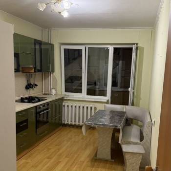 Сдается Многокомнатная квартира, 89 м²