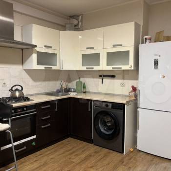 Сдается 1-комнатная квартира, 42,4 м²