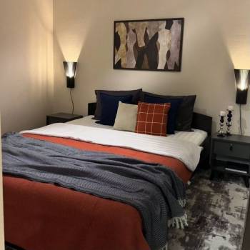 Продается 1-комнатная квартира, 52 м²