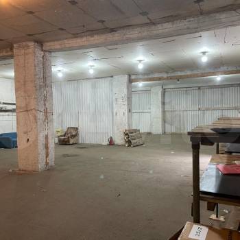 Сдается Нежилое помещение, 200 м²