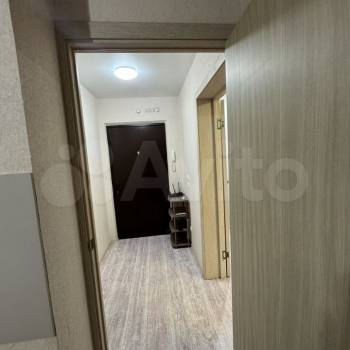 Сдается 1-комнатная квартира, 37 м²