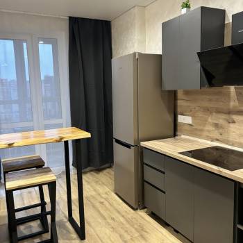 Сдается 1-комнатная квартира, 38 м²