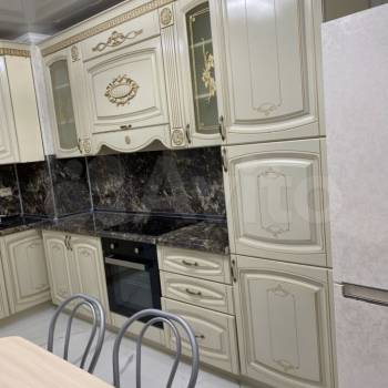 Сдается 1-комнатная квартира, 52 м²