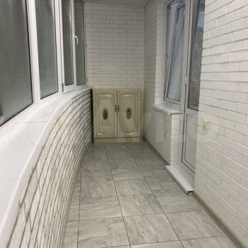 Сдается 1-комнатная квартира, 52 м²