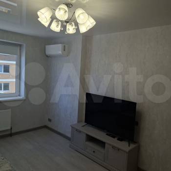 Сдается 1-комнатная квартира, 36 м²