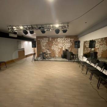 Продается Нежилое помещение, 200 м²