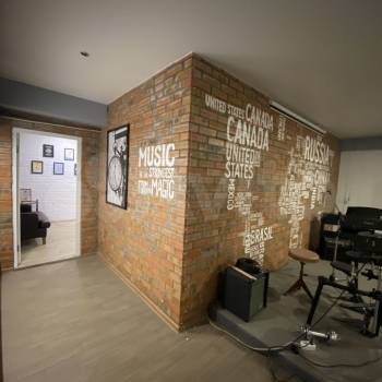 Продается Нежилое помещение, 200 м²