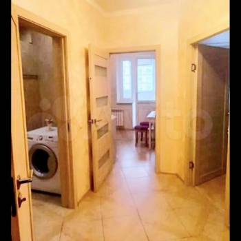 Сдается 1-комнатная квартира, 43 м²