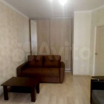 Сдается 1-комнатная квартира, 43 м²