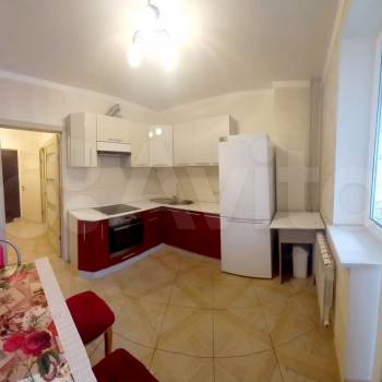 Сдается 1-комнатная квартира, 43 м²