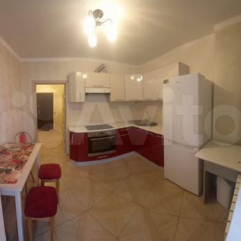 Сдается 1-комнатная квартира, 43 м²