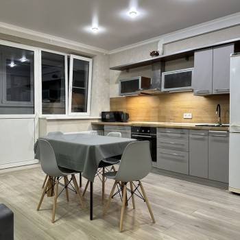 Сдается 2-х комнатная квартира, 56 м²