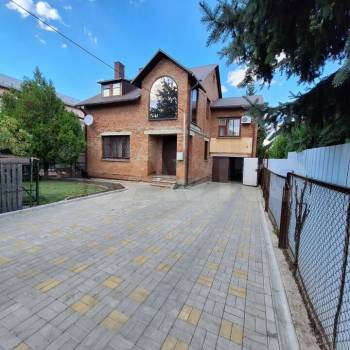 Продается Дом, 205 м²