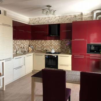 Продается 2-х комнатная квартира, 76 м²