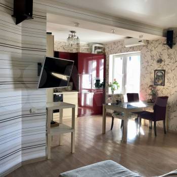 Продается 2-х комнатная квартира, 76 м²