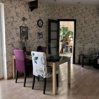 Продается 2-х комнатная квартира, 76 м²