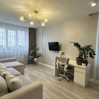 Продается 2-х комнатная квартира, 58,3 м²