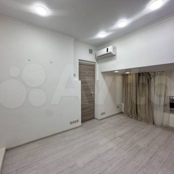 Сдается Нежилое помещение, 181,6 м²