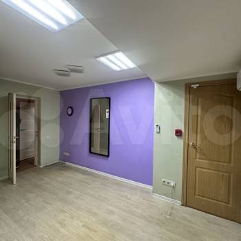 Сдается Нежилое помещение, 181,6 м²