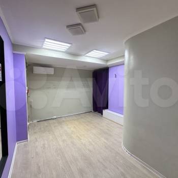 Сдается Нежилое помещение, 181,6 м²