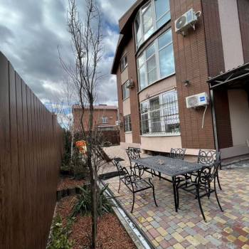 Продается Дом, 320 м²