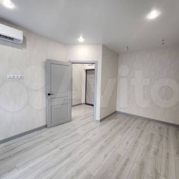 Продается 1-комнатная квартира, 33 м²