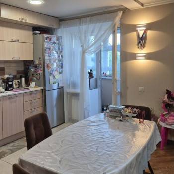 Продается 3-х комнатная квартира, 72,6 м²