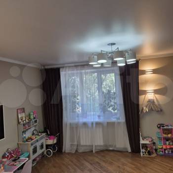 Продается 3-х комнатная квартира, 72,6 м²