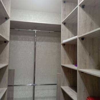 Продается 1-комнатная квартира, 36 м²