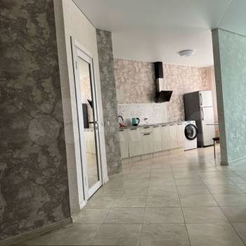 Сдается 1-комнатная квартира, 42 м²