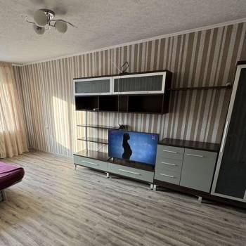 Сдается Многокомнатная квартира, 65 м²