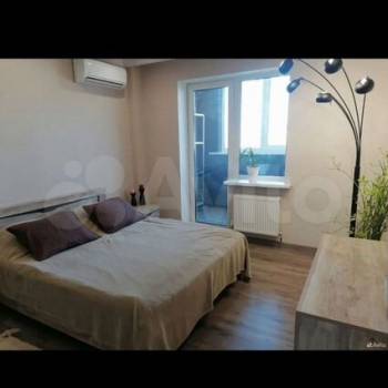 Сдается Многокомнатная квартира, 110 м²