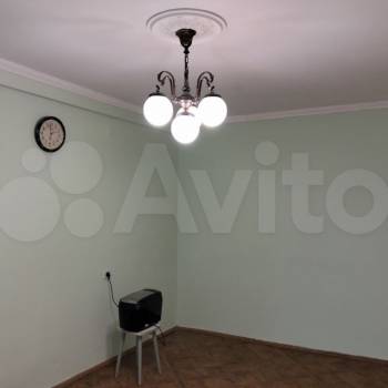 Продается 1-комнатная квартира, 32 м²