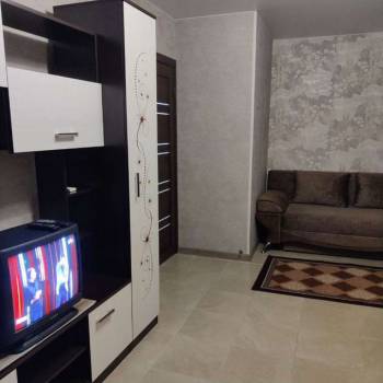 Сдается 1-комнатная квартира, 43 м²