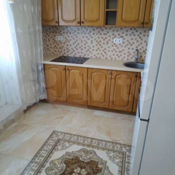 Сдается 1-комнатная квартира, 37 м²