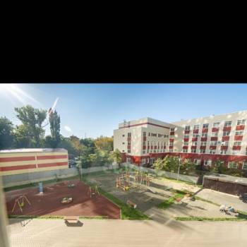 Сдается 1-комнатная квартира, 36 м²