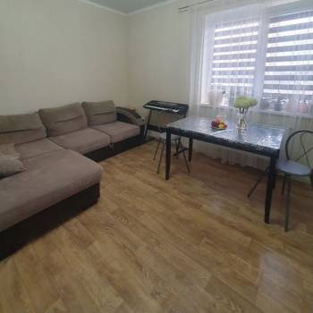 Продается 1-комнатная квартира, 42,3 м²