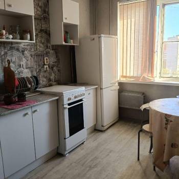 Сдается 1-комнатная квартира, 50 м²