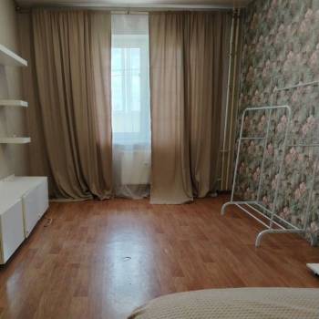 Продается 1-комнатная квартира, 36 м²