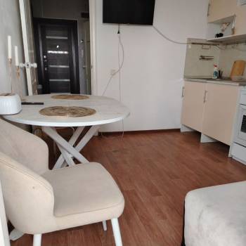 Продается 1-комнатная квартира, 36 м²