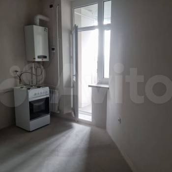 Продается 1-комнатная квартира, 38 м²