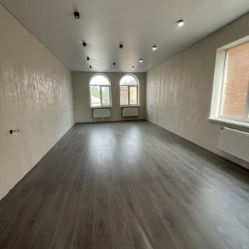 Сдается Нежилое помещение, 260 м²