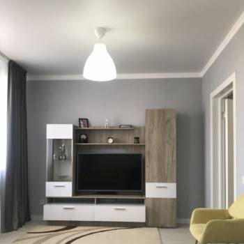 Сдается 1-комнатная квартира, 50 м²