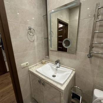 Сдается 1-комнатная квартира, 50 м²