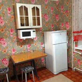 Сдается 1-комнатная квартира, 37 м²