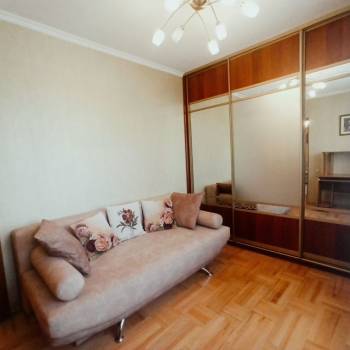 Сдается Многокомнатная квартира, 63 м²