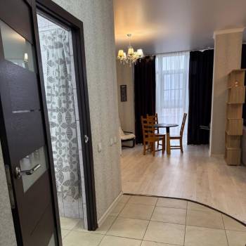 Сдается 1-комнатная квартира, 40 м²