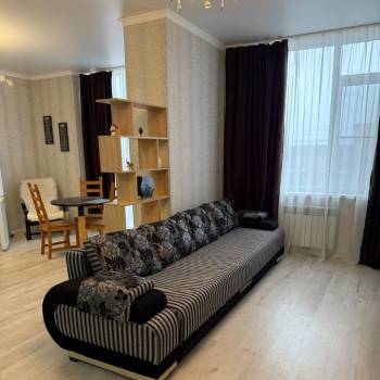 Сдается 1-комнатная квартира, 40 м²